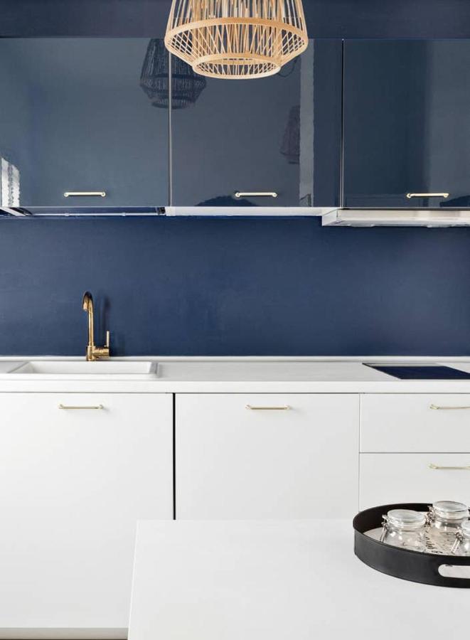 Golden Navy Design In Porta Venezia *
